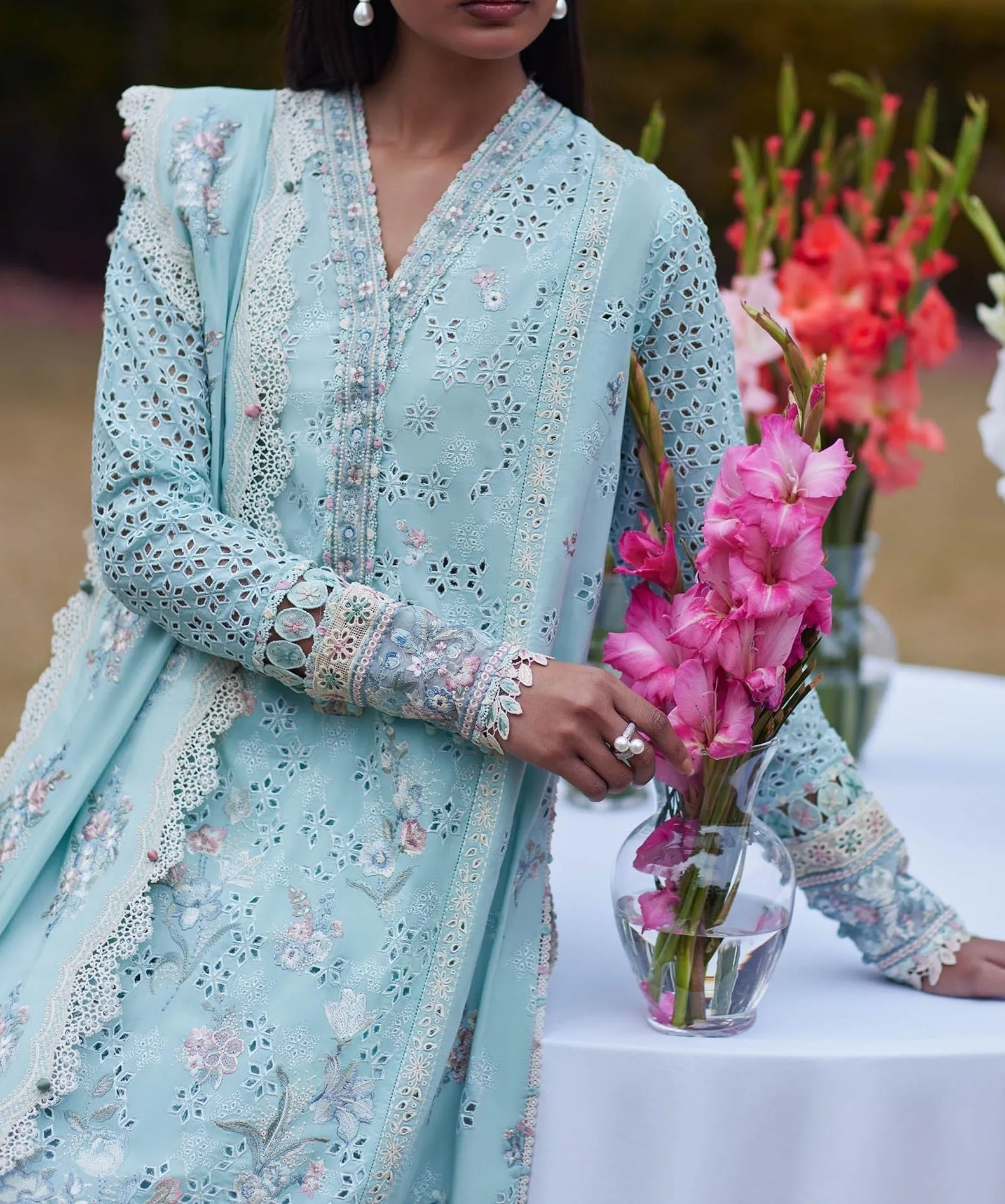 Elan Luxury Lawn Collection 2024 – AIREEN (EL24-09 B)